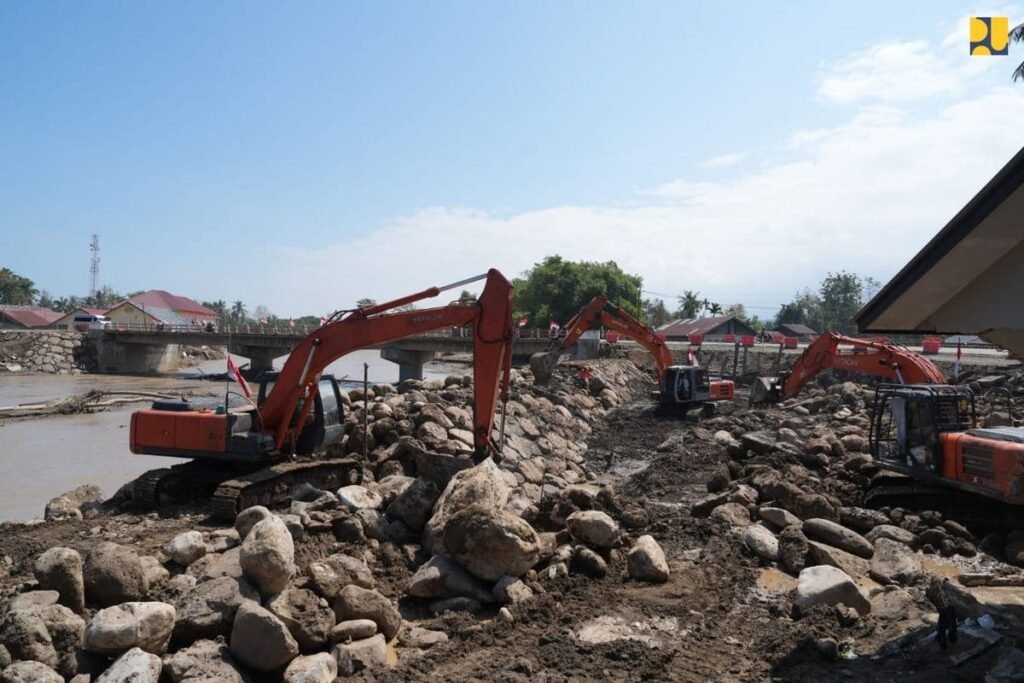 Pemulihan Infrastruktur Pasca Banjir di Sumatera Butuh Waktu Dua Tahun, Anggaran Capai Rp 74 Triliun